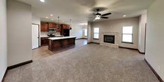 Beautiful 3 Bedroom 2 Bathroom home with a Office in Piedmont Schools- Neighborhood Park Gallery 6