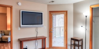 The Arbors Gallery 7