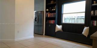 202 NE 36th Ter Gallery 20