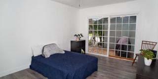 17249 Raymer Gallery 8