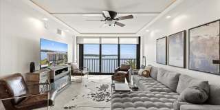 4550 BAY BOULEVARD Gallery 24