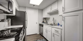 Waterfield Court Apartment Homes Gallery 2