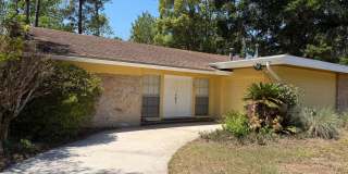 Beautiful 3 Bedroom 2 Bathroom House!!! Gallery 1