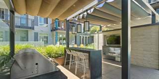 AMLI Uptown Orange Gallery 8