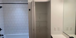 Laros Lofts Gallery 35