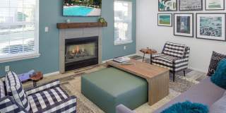 Eight Towncenter Gallery 2