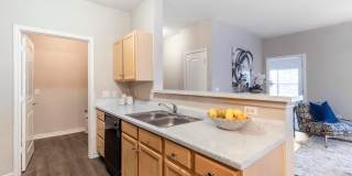 Park Place at Loyola - Affordable Housing Gallery 34