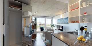 Turntable Studios Gallery 27