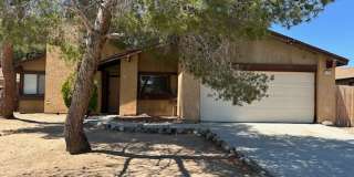 Please contact Vaughn Realty to set up an appointment, 760-446-6561 Gallery 1