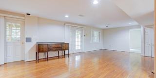9548 FOX HOLLOW Gallery 33
