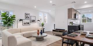 332 N Alexandria Ave Gallery 3