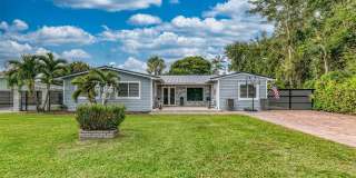 17420 SW 84th Ct Gallery 1