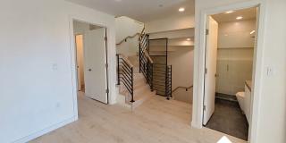 Luxury Lifestyle, 3 Bathrooms, Laundry in Unit, Pet Friendly, NO FEE!  Near NEU Gallery 1