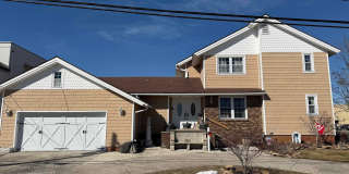 8401 Wellington Ave Gallery 1