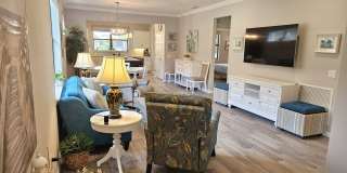 Annual Furnished 2 Bedroom 2 Bathroom with a Flex Room in Island Walk! Gallery 8