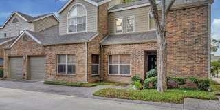 LUXURY 3-BEDROOM TOWNHOME IN ALAMO HEIGHTS Gallery 4