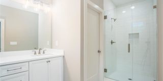 146 1st Ave. NW Gallery 4