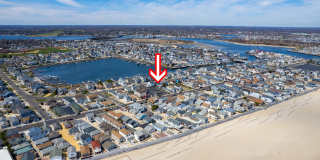 204 Randall Avenue Gallery 27