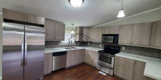 Spacious, Newly Renovated 3 Bed, 2 Bath Home Gallery 1