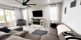 Spencer Crossing 5 Bedroom Modern Pool Home Gallery 16