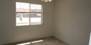 1907 Girard Blvd NE Gallery 19