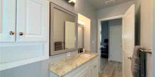 455 Louisiana Avenue Gallery 24