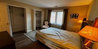 Furnished 2BR, 2BA Condo with Backyard in Arlington Gallery 19