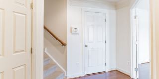 Lovely Townhome Conveniently Located! Gallery 3