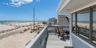 304 Oceanfront Gallery 43