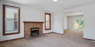 Spacious 3 Bed, 2 Bath in Newark - Move-In Ready Gallery 29