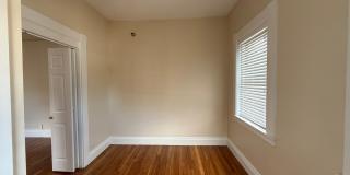 Amazing Coolidge Corner Apt w. Gas, Heat and Hot Water Included!  Sunny and Spacious.  Cat Friendly, Parking Avail Gallery 10
