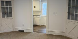 516 Douglas Ave Gallery 3