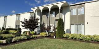 Royal Arms of Green Hills Gallery 26