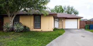 15 CORINE CIR. Gallery 1