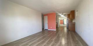 2/1.5 Beachside Bungalow Gallery 4