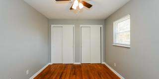 2512 Grosvenor Drive Gallery 11