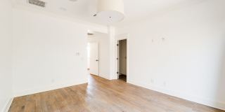 Beautiful Home in Nichols Hills + 3 bedrooms Gallery 14