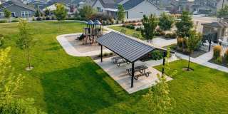 Like New Home With Community Pool! Gallery 20