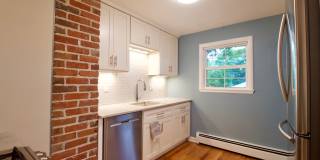 Sunny Sunnyside Bungalow with Finished Basement & Private Backyard Retreat Gallery 9