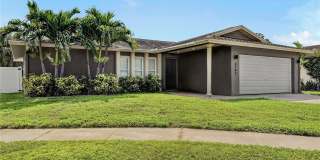 6747 DEER POND Lane N Gallery 1