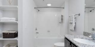 The Melrose Gallery 21