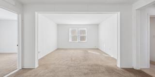 9518 S 53rd Avenue Gallery 4