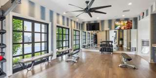 Luxe at the Highlands Gallery 9