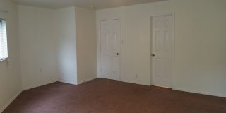 3 Bedroom Home in Gated Community ***Medical Center*** Gallery 7