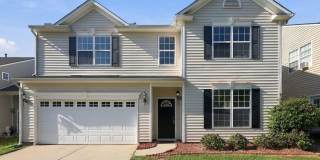 5 bedroom 3 bath in Holly Springs Gallery 1