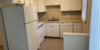 127 Creekside Drive Gallery 1