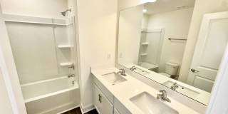 Brand New Construction 3 Bed 2.5 Bath End Unit Townhome In a Prime Location!! Gallery 16