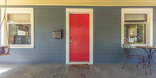 1123 W Huron Street Gallery 58