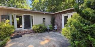 Large Lakefront Home Minutes from Downtown Greenville! Gallery 24