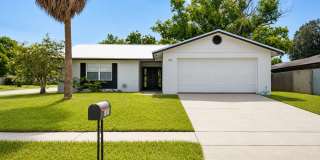 Well Maintained Home, Available Now Gallery 1